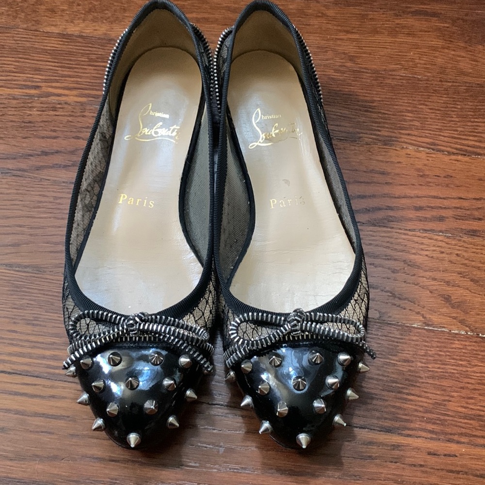 Christian louboutin laced spiked flat